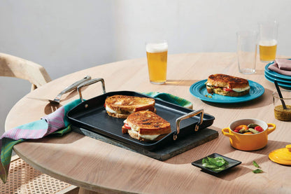Le Creuset Toughened Nonstick PRO Rectangular Griddle, 10" x 14"