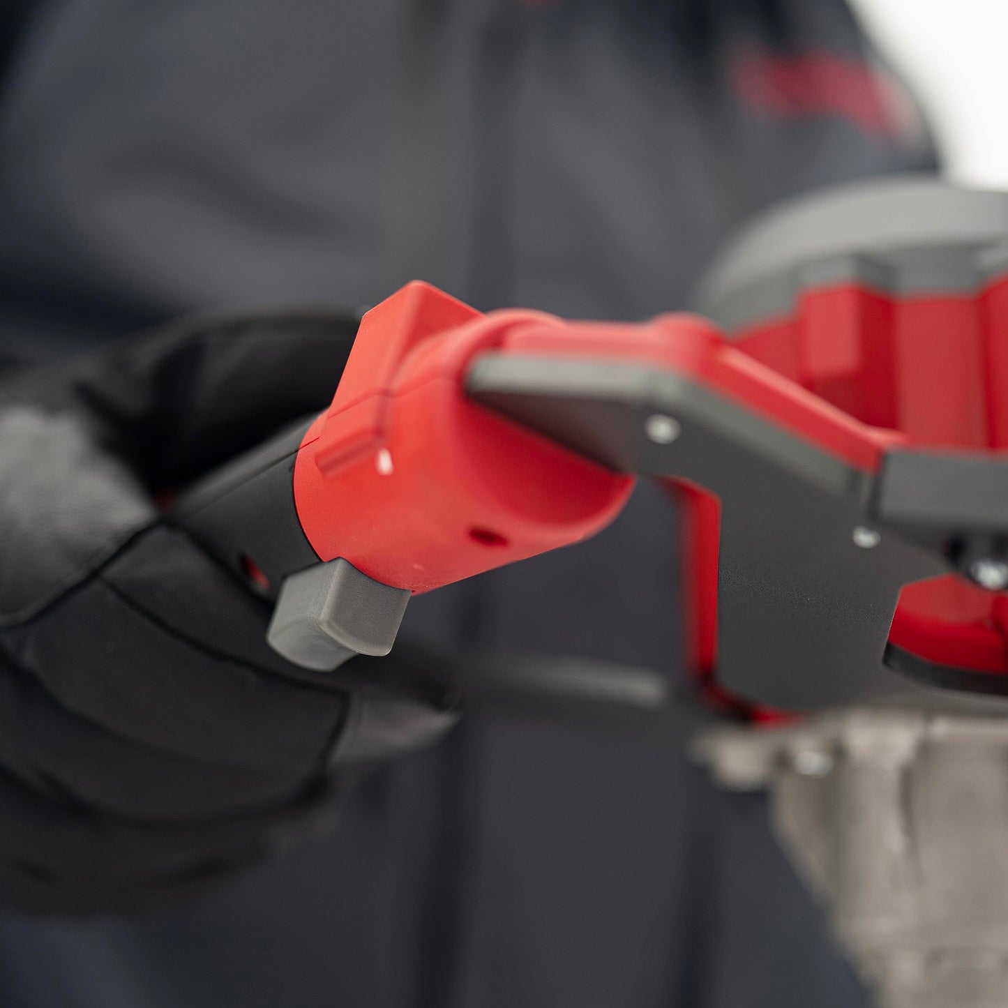Eskimo E40 8-Inch Electric Ice Auger, Full Power 40V Lithium, Steel Bit, Lightweight Powerhead, Turbo Cutting System Multi-Edge Blades, Red, 45750