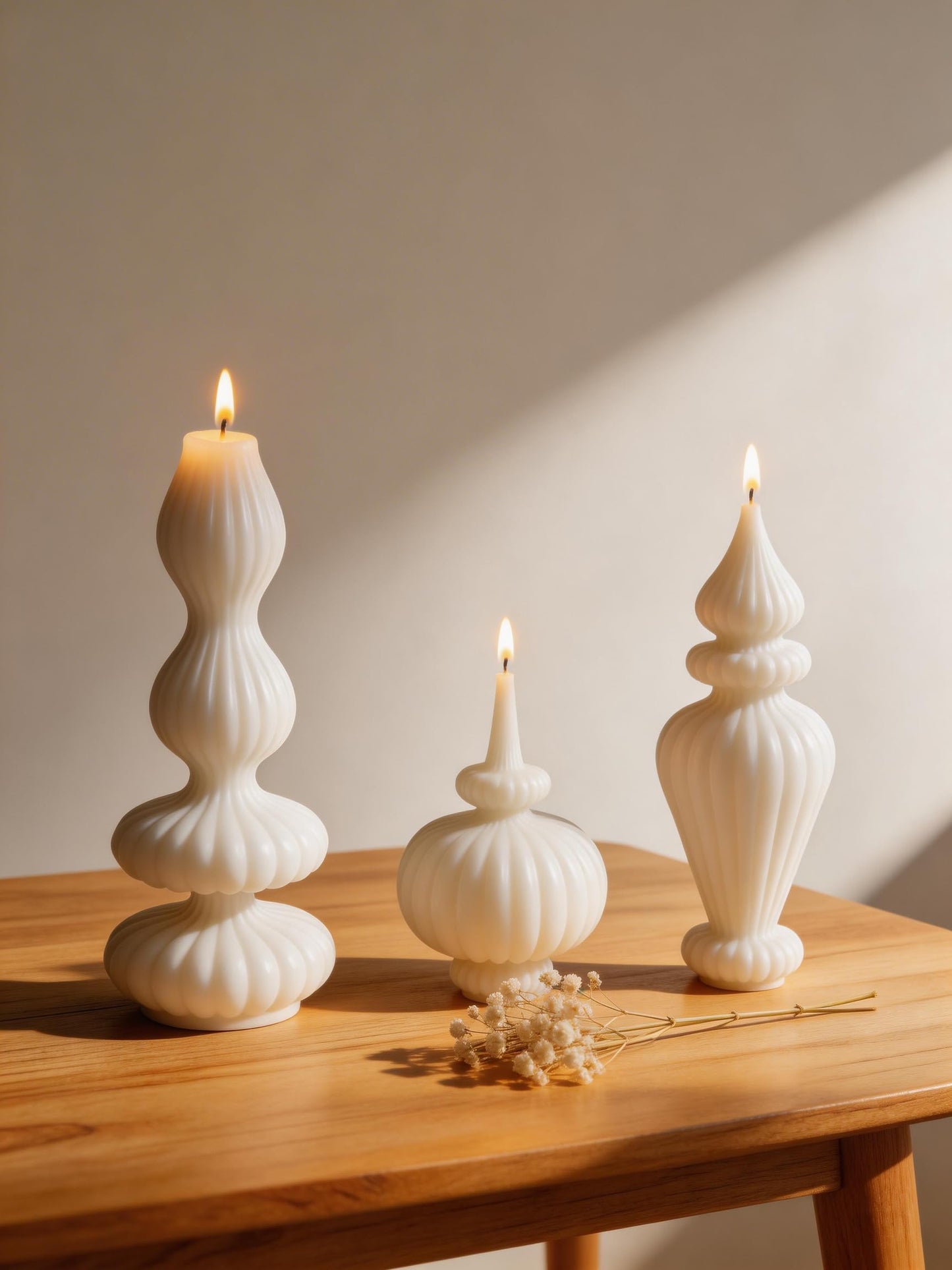 Ribbed Pillar Candles Set of 3，Modern Aesthetic Decorative Candle Set Cute Soy Wax Scented Ribbed Decor for Home Bathroom Living Room，White