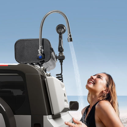 VEVOR Pressurized Water Tank,4 Gal,Lightweight Aluminum Metal,Multi-Dispensing Outdoor Roof Rack Water Tank with 2 Splash-Guard Panels,Versatile Nozzle with Pressurization Port,Fit for Trucks
