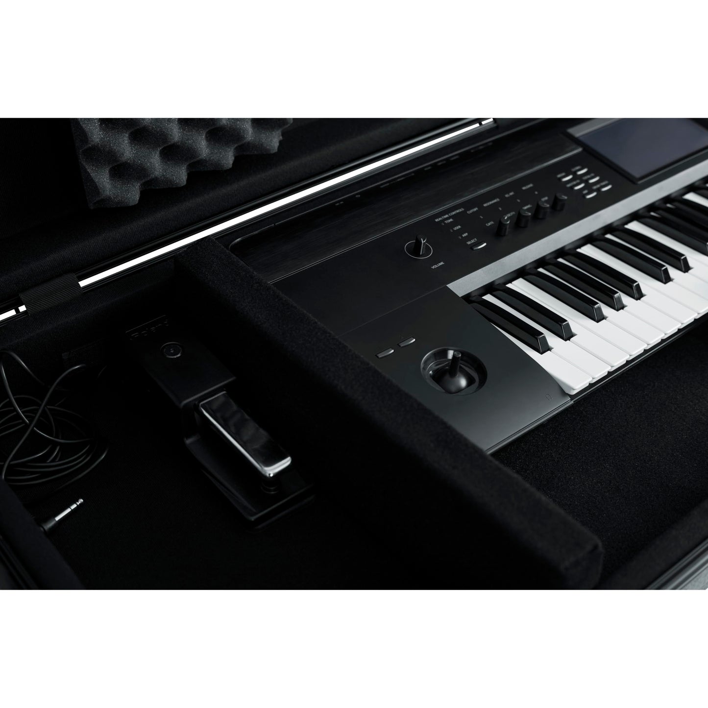 Gator Cases Frequent Flyer's Series Molded Flight Case for 76-Note Keyboards with TSA Approved Locking Latches and Recessed Wheels, (GTSA-KEY76)
