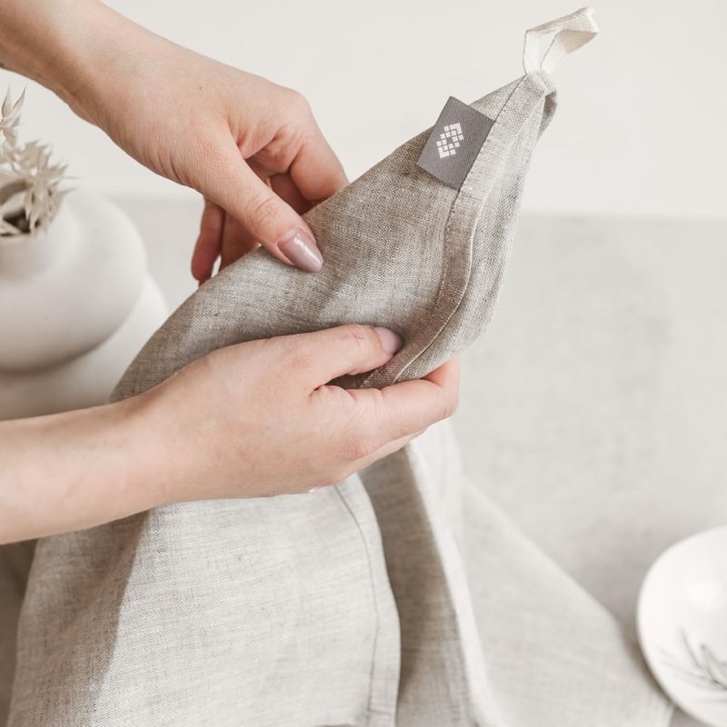 Thing Stories Pure Linen Flax Washcloths – 4-Pack Natural Dish Towels Set – Linen Tea Towel Cloth Napkins – Small Hand Towels for Kitchen – Durable, Lint-Resistant, Highly Absorbent