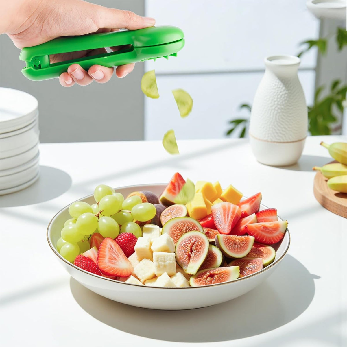 Skiennix Grape Cutter - ABS Fruit Slicer for Kids | Ideal for Tomatoes, Strawberries & More