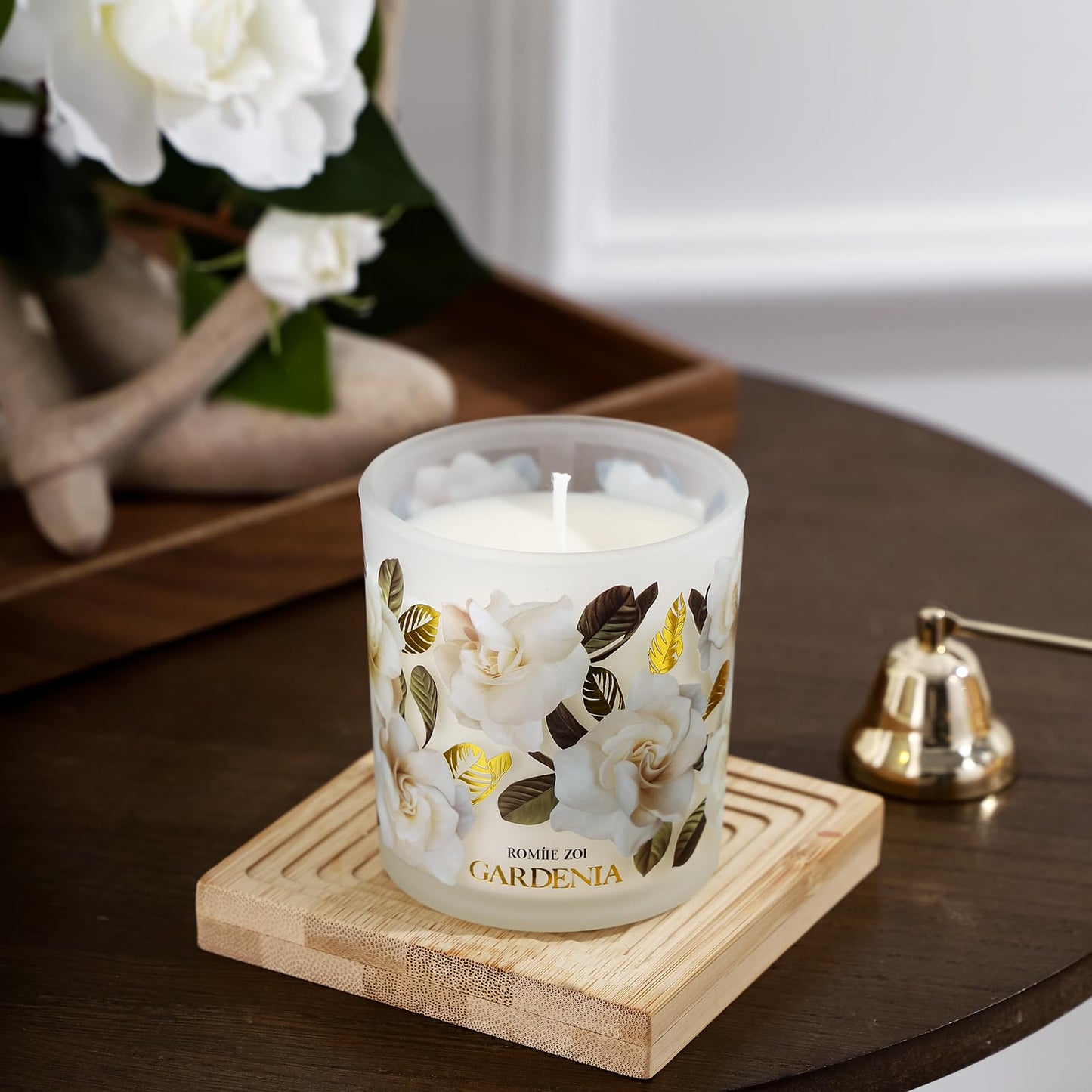ROMIIE ZOI Scented Candle - Gardenia - 6oz Aromatherapy Soy Wax Jar Candle for Home, Gifts for Women - 170g