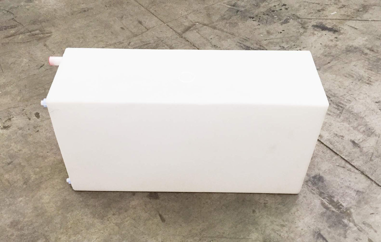 30 Gallon RV Fresh/Gray Water Tank 34" x 18" x 12" - BPA Free (30 Gallon)