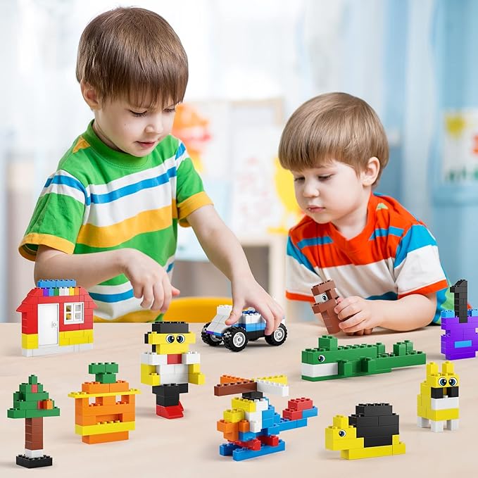burgkidz Building Bricks 568 Pieces Toys Classic Building Blocks Includes Wheels Door Window Compatible Bulk Block with Storage Box and Baseplate STEM Educational Gift for Kids 3+ Year