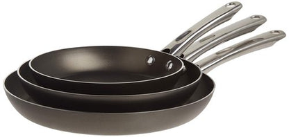 Farberware 21580 Triple Pack Nonstick Frying Pan Set / Fry Pan Set / Skillet Set - 8 Inch, 10 Inch, and 11 Inch, Red