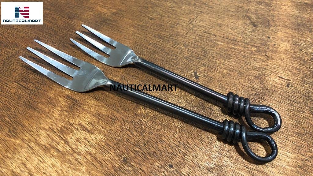 Twist and Shout Stainless Steel Flatware Set Service for Persion (4 Set)