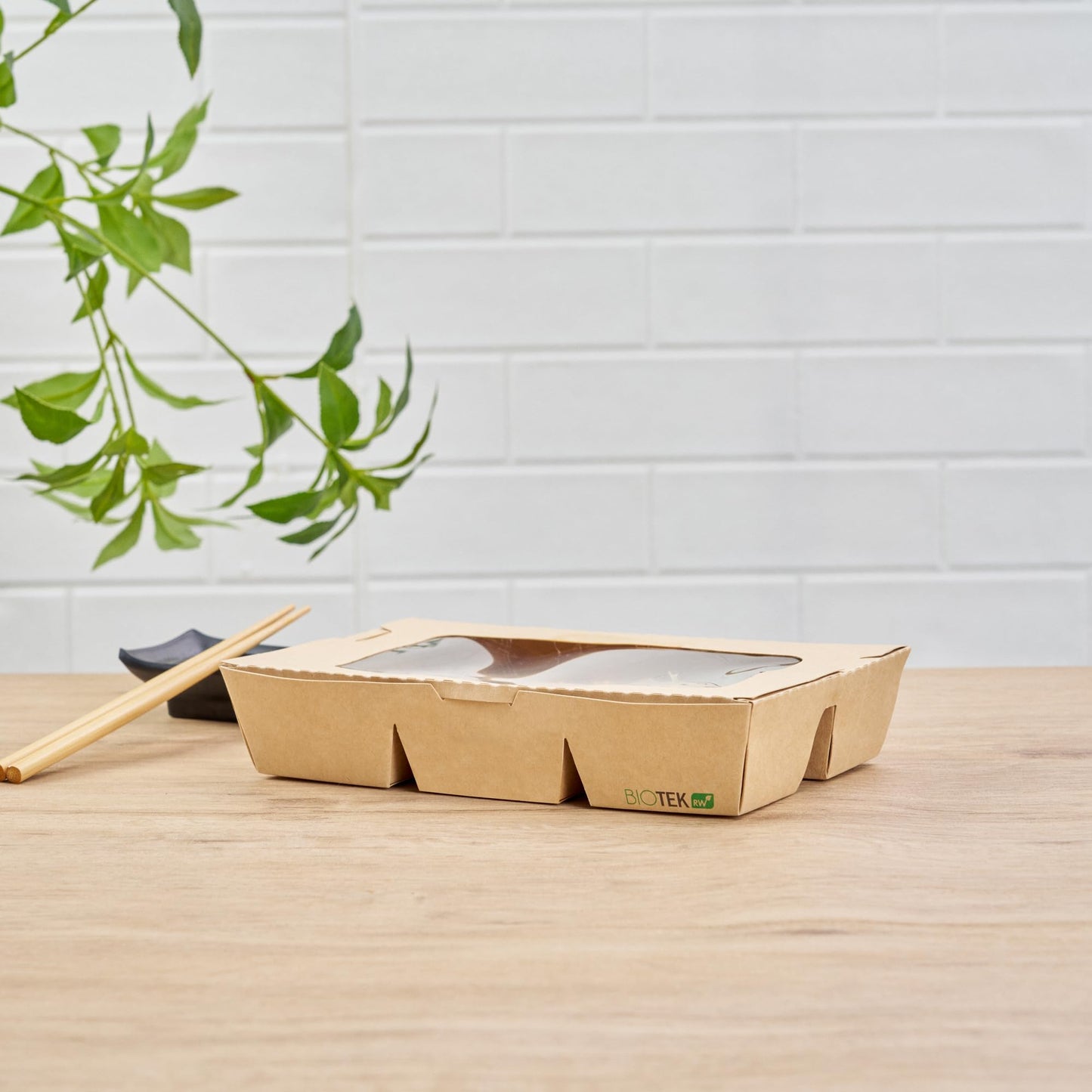 Restaurantware Take Out Box 200 Pack of 23 oz Paper 6-Compartment Food Container Grease-Resistant with Window Kraft Bento Box for Cookies, Sandwiches, Takeaway