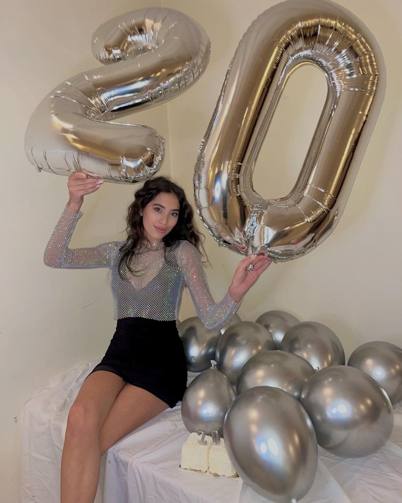 Silver Number 10 Balloon 40 Inch, 10th Birthday Party Decorations for Children, Giant 10 Foil Balloon for Party Supplies