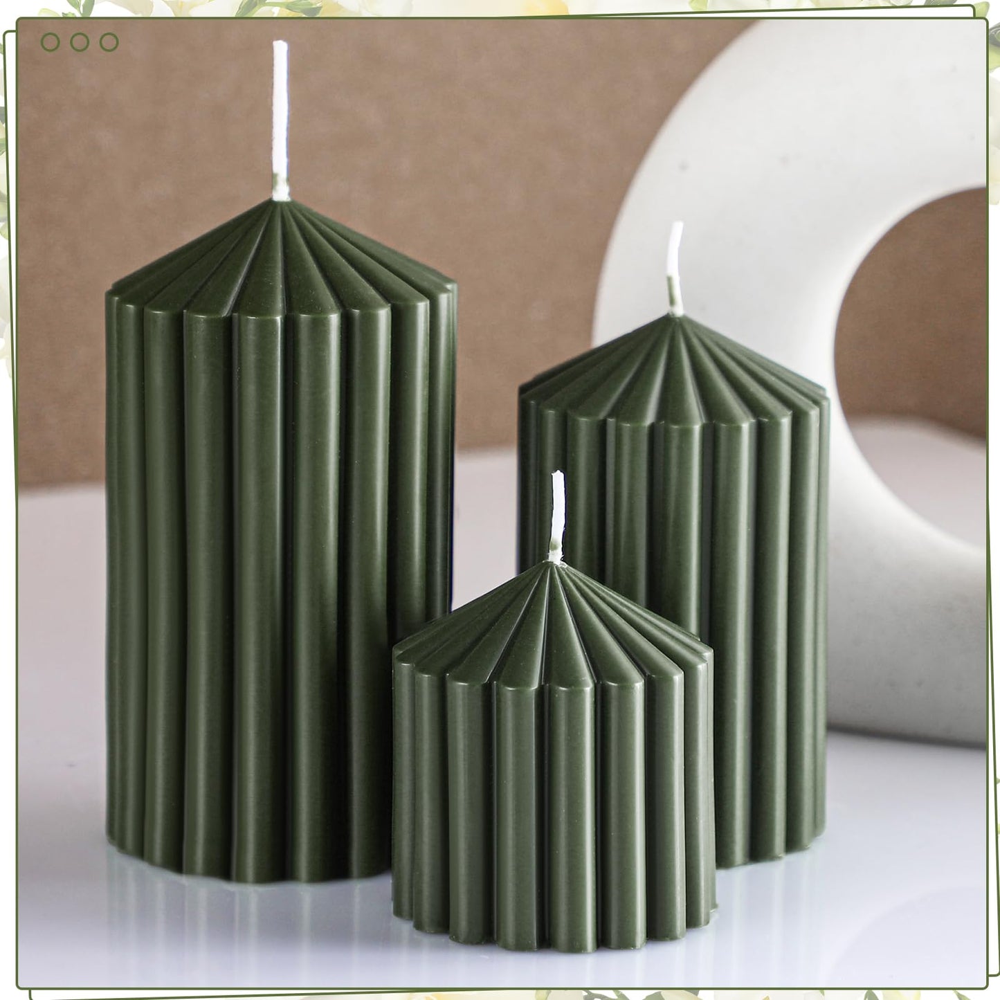 Conelist Set of 3 Moss Green Ribbed Pillar Candles Soy Wax Scented Ribbed Candles Includes 2.8, 4.2 and 5.1 Inches Heights Decorative Romantic Wedding Decoration for Couple Home Birthday Gift