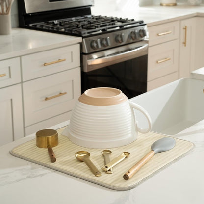 S&T INC. Dish Drying Mat, 16” x 18”, Absorbent Microfiber Kitchen Counter Mat, Dish Drying Pad for Dishes, Utensils, Pots and Pans, Large, Cream Distressed Lines