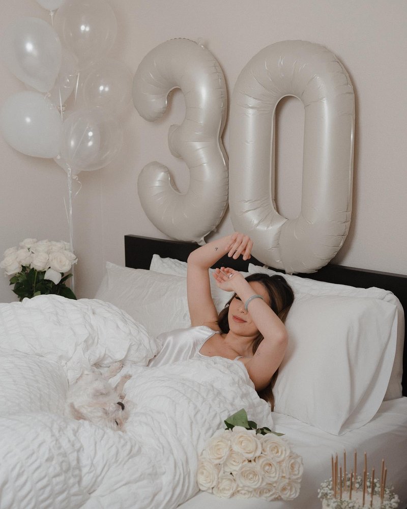 Cream Number 19 Balloon 40 inch, 19 Number Balloons, 19th Cream Birthday Decorations, 19 Year Old Girls Boys White Party Supplies