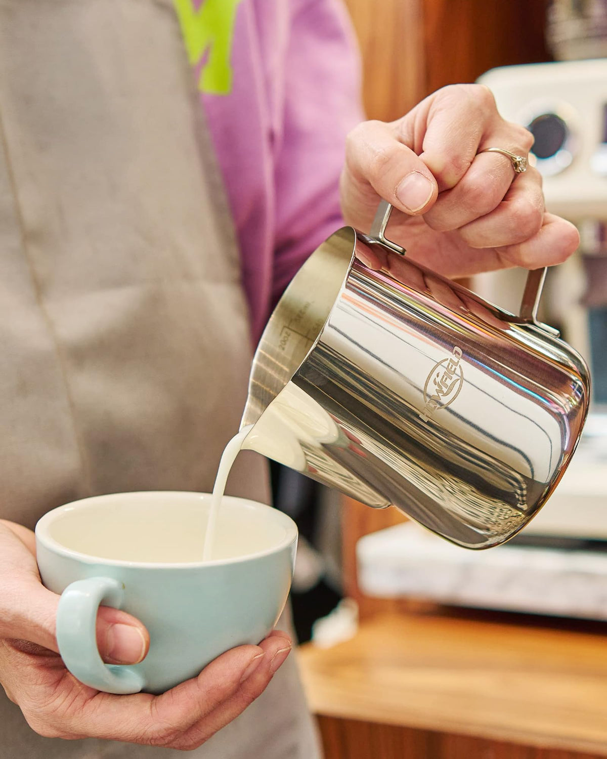 HOWFIELD Milk Frothing Pitcher, Stainless Steel, 32oz