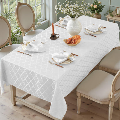 Larponder Tablecloth Rectangle, Jacquard, 60" x 102", White