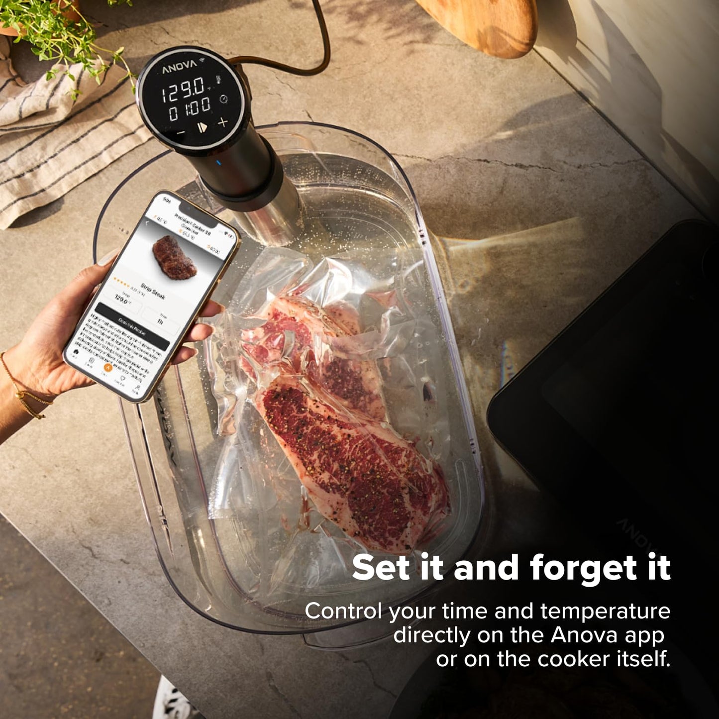 Anova Culinary Sous Vide Precision Cooker 3.0 (WiFi), 1100 Watts, Stainless Steel