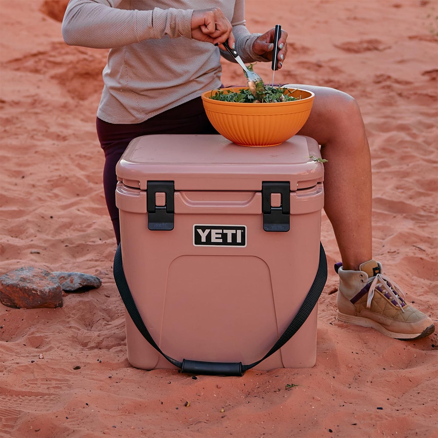 YETI Roadie 24 Cooler, Sandstone Pink