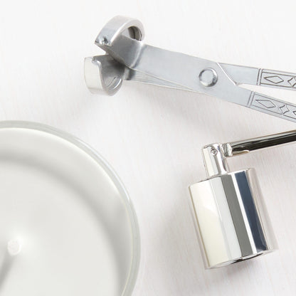 Yankee Candle Studio Scented Candle with up to 50 Hour Burn Time, Premium Plant Wax Blend for Consistent Burn, 10 oz Jar Candle with Room Filling Fragrance, Coconut Beach (Pack of 1)
