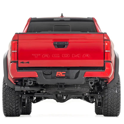 Rough Country Rear Shackle Kit w/D-Rings & Rubber Isolators - 73117
