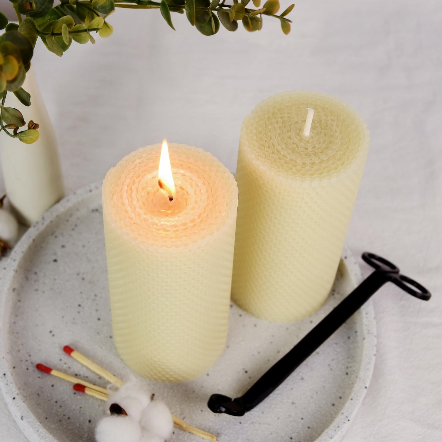 3x6 Inch Pure Natural White Honeycamb Beewaxs Pillar Candle Rolled Candles,60 Hours Long Burning, Unscented and Dripless for Home Decor Christmes Weddings