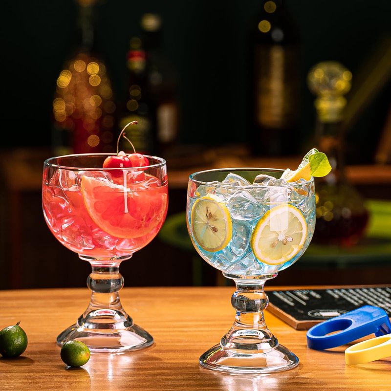 wookgreat Schooner Beer Glasses 21.5 Oz Set of 4, Extra Large Margarita Glass With 4 Color Clips, Shrimp Cocktail Goblet, Large Stemmed Glasses With Thick Bottom, Crystal Clear Bar Glassware
