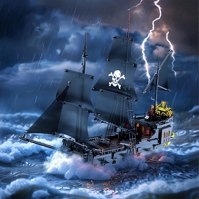 Pirate Ship Building Kit Black Pearl Caribbean Pirate Ship Mini Building Block Sets for Adults Pirate Ship Toys Gift for Kids Boys 8-12 Not Compatible with Lego Pirate Ship Set 1424 PCS