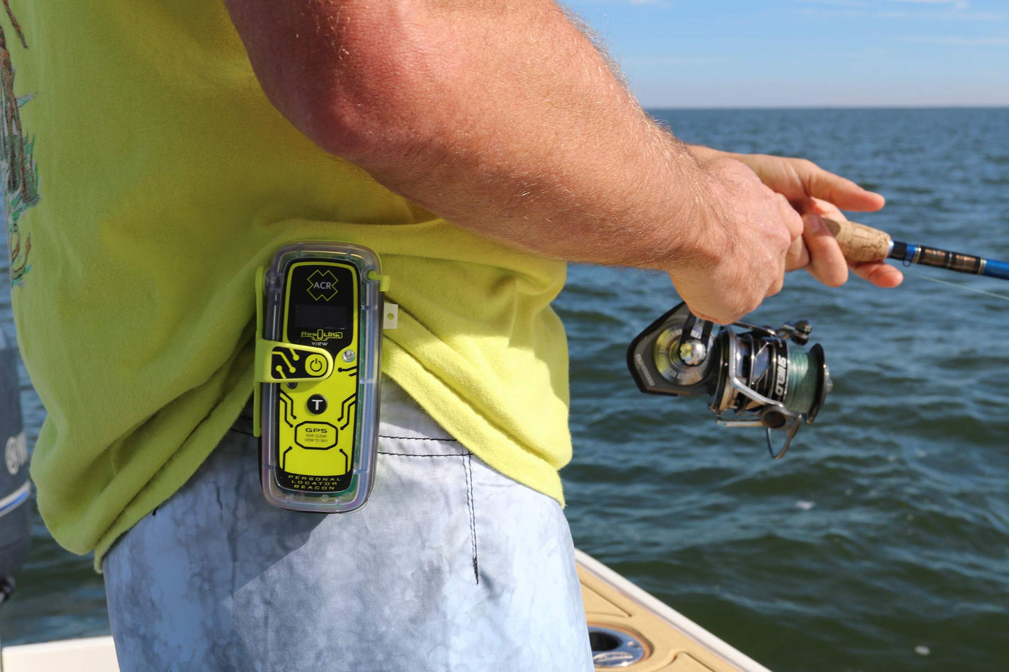 ACR ResQLink View - Buoyant Personal Locator Beacon with GPS for Hiking, Boating and All Outdoor Adventures (Model PLB 425) ACR 2922