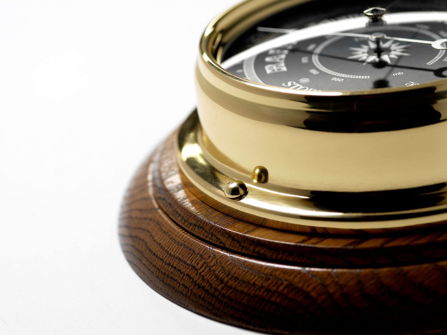 Tabic Prestige Solid Brass Traditional Barometer - Handmade in England - Mounted on a Solid English Oak Mount - Accurate Weather Forecasting - Combined Elegance and Precision