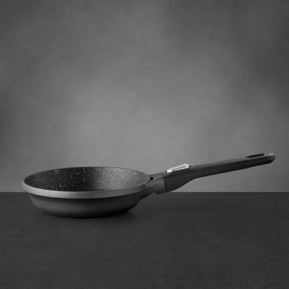 BergHOFF GEM Non-Stick Cast Aluminum Frying Pan 8" 1.2 qt. Black Stay-Cool Detachable Handle Ferno-Green PFOA-Free Induction Cooktop Fast Heating Oven Safe