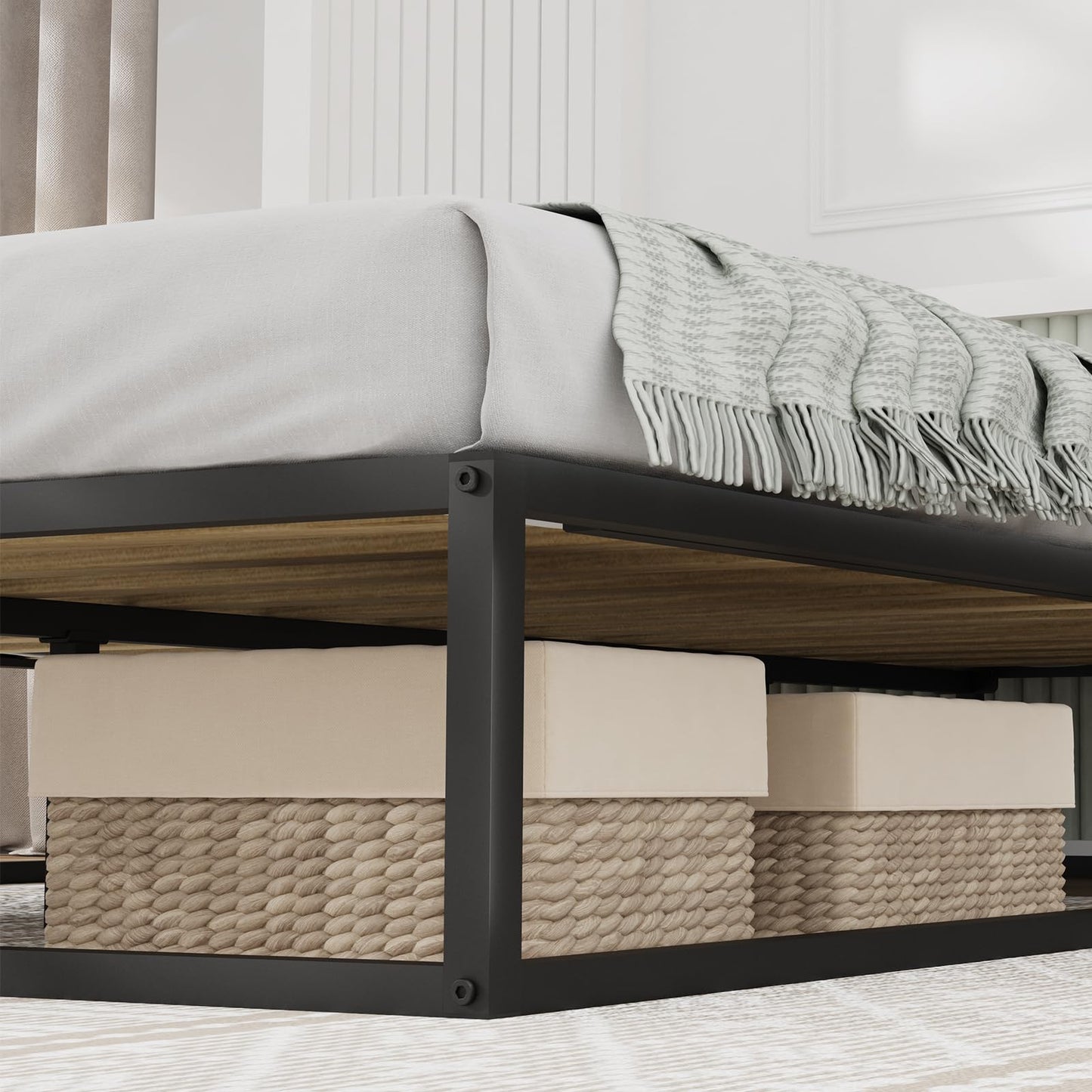 Novilla Queen Bed Frame, Metal Platform Bed Frame, Sturdy Metal Bed Frame, Wood Slats Support, No Box Spring Needed, Durable and Safe, Easy Assembly, Dark Black
