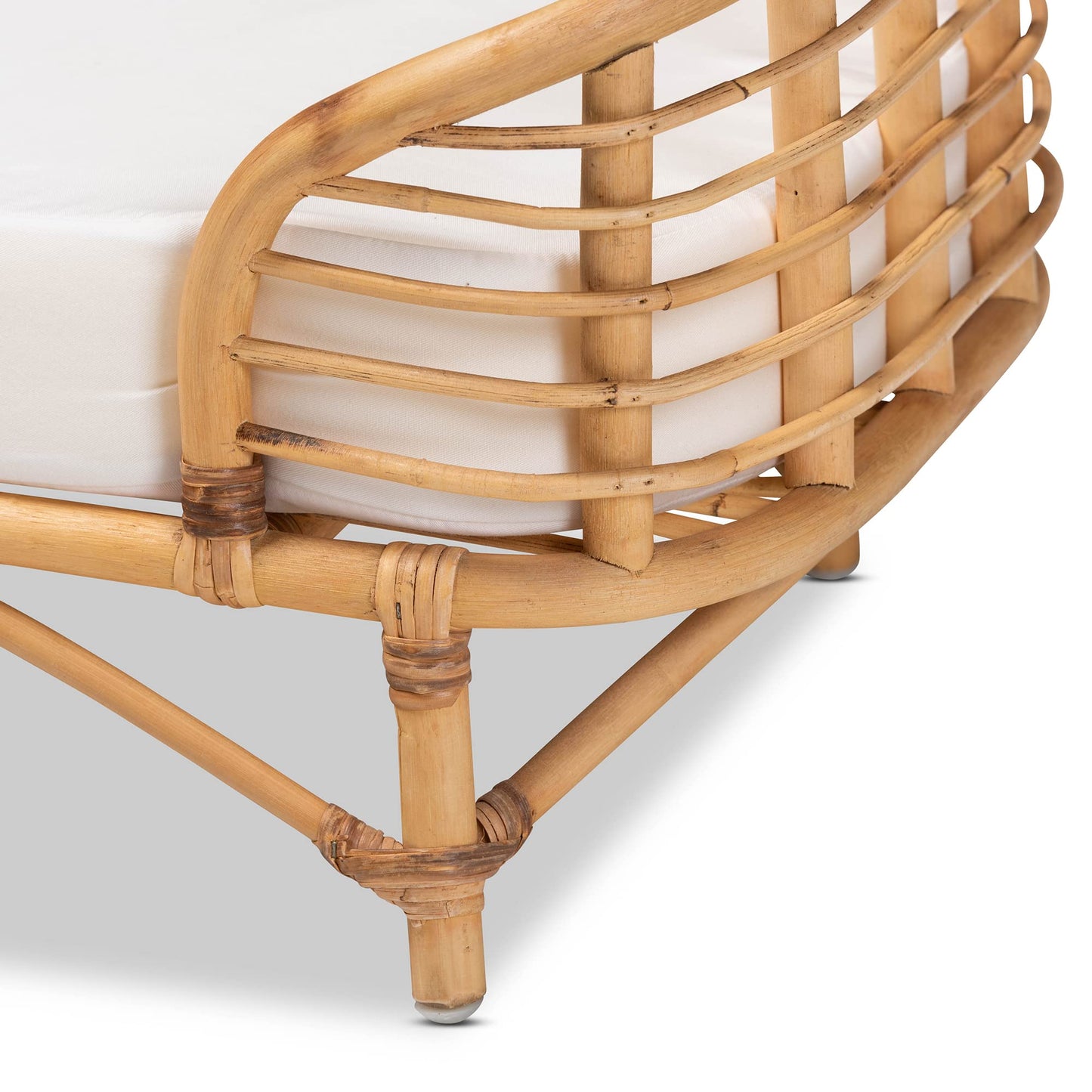 Bali & pari Malino Modern Bohemian Natural Rattan Pet Bed with Cushion