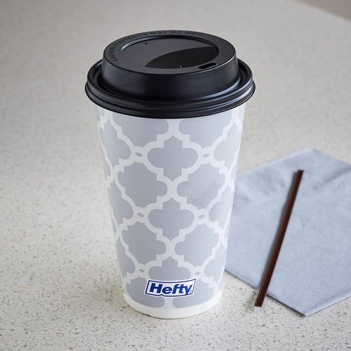 Hefty Disposable Hot Cups - 16 Ounce with Lids | 20 Count for Convenient Serving