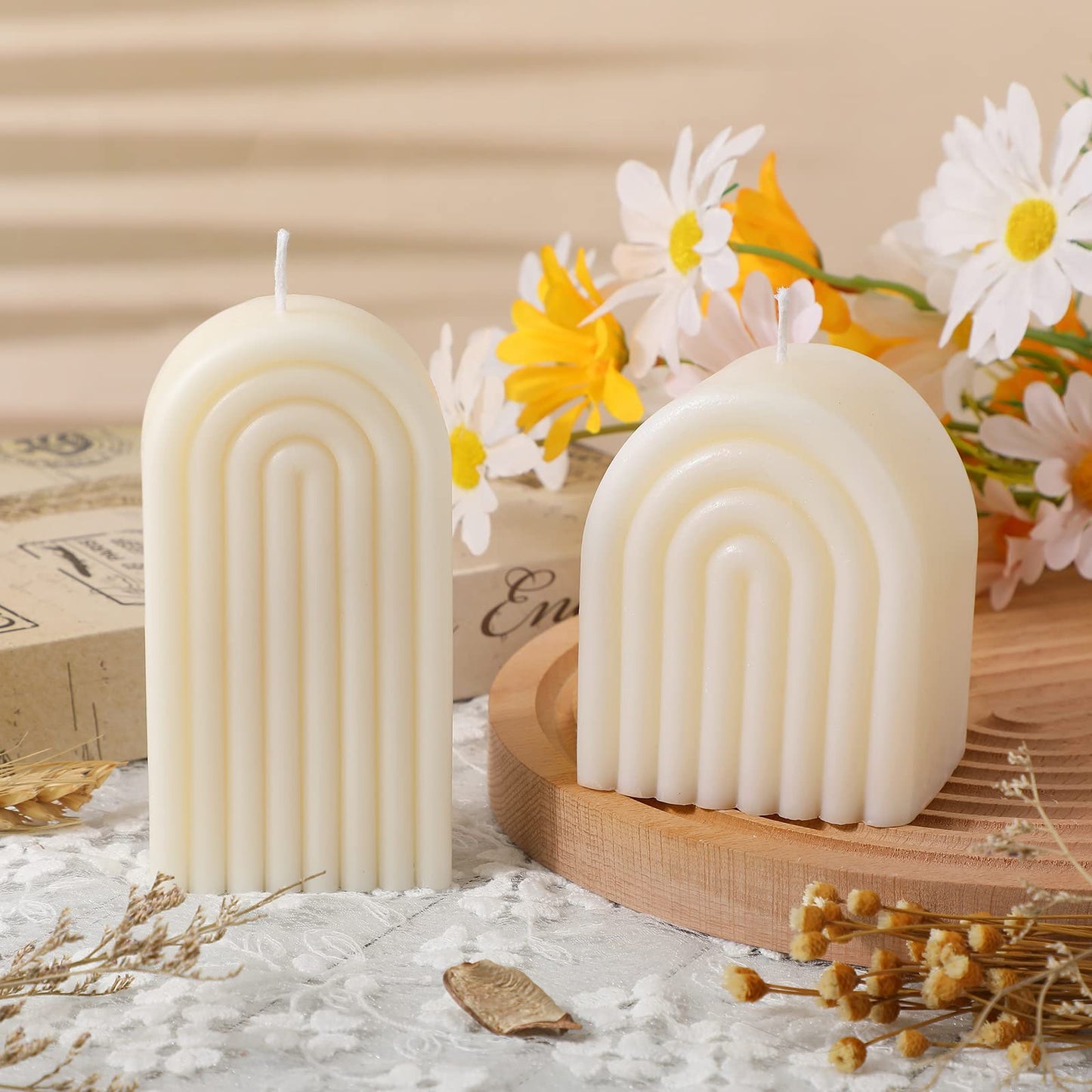 Roowest 2 Pcs Arch Shaped Aesthetic Candles Goddess Cool Soy Wax Trendy Female Women Scented Candle Decorative for Home Table