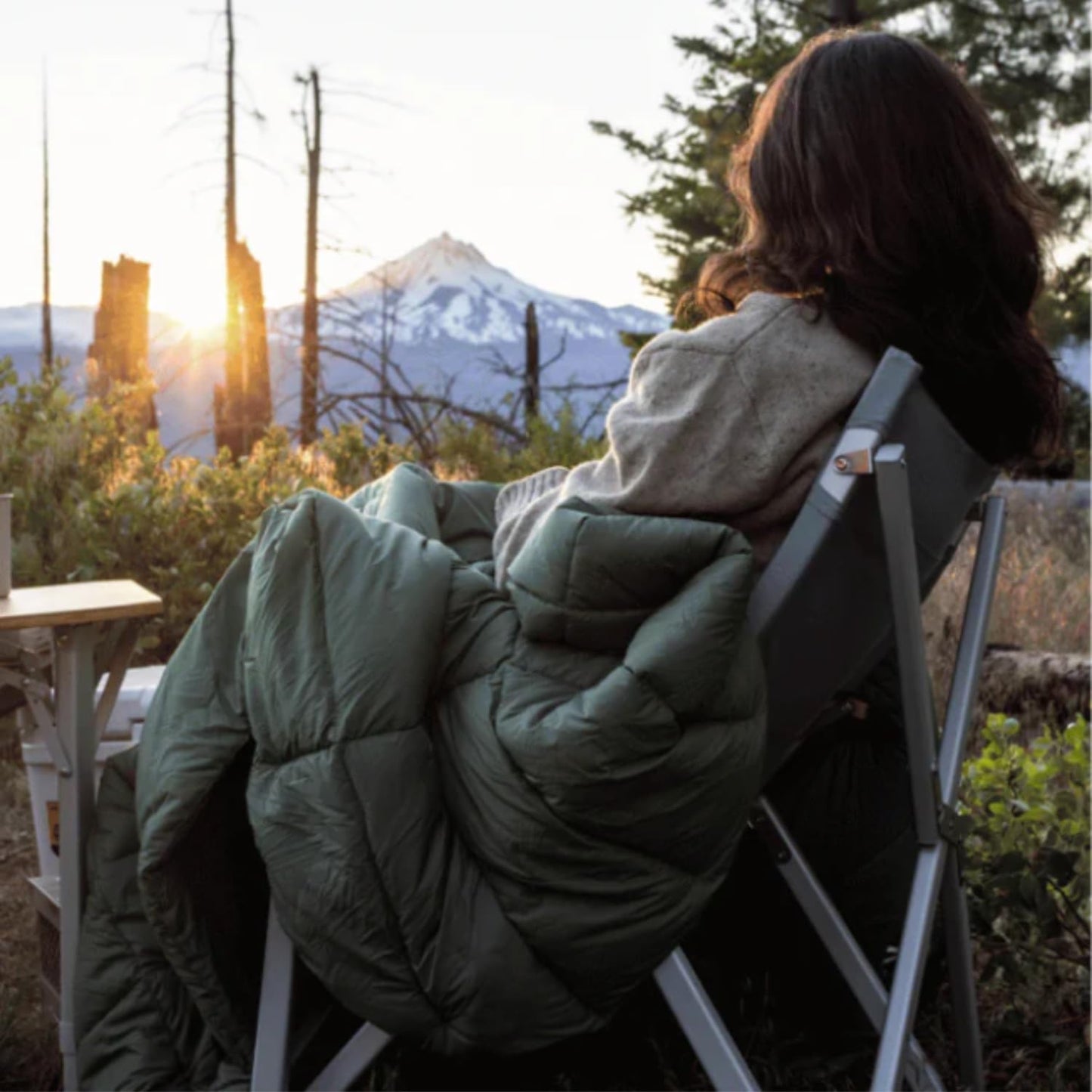 HEST Packable Comforter for Camping, Single Size - 100% Recycled Polyester Fill and Premium Quiet Fabric - Perfect for Hiking, Backpacking & Outdoor Adventures