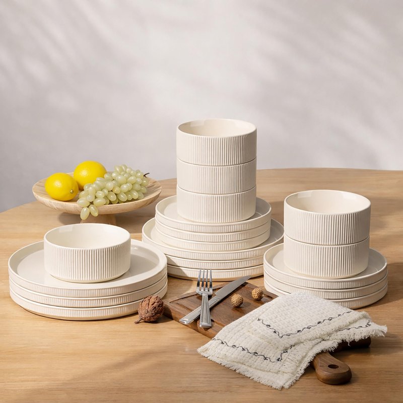 GBHOME Stoneware Dinnerware Sets for 6, 18 Pieces Ceramic Ribbed Plates and Bowls Set, Reactive Glaze Stackable Plate Sets, Scratch Resistant Dishes, Microwave & Dishwasher Safe