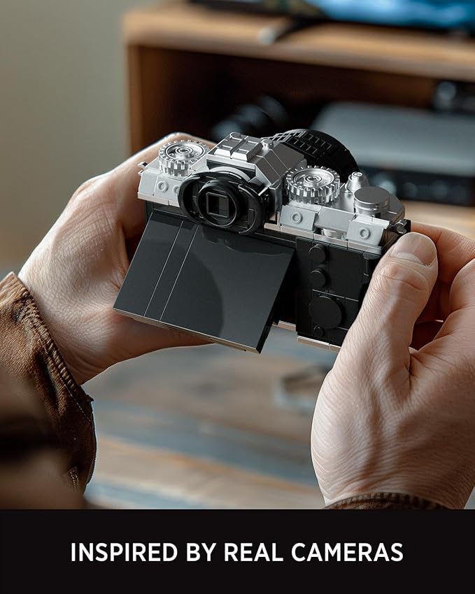 Nifeliz Cameras Building Set for Adults 2 Collectible Camera Models to Build and Display Creative Gift for Photographers (816PCS NF10277A)