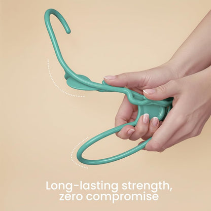Utopia Home Plastic Hangers 30 Pack - Perfect Space Saving Clothes Hanger - Durable and Strong - Perfect Closet Organizers with Shoulder Grooves (Aqua)