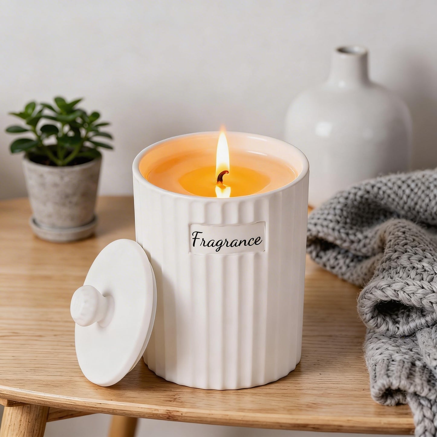 Viyffo Vanilla Cream Scented Candle Gift for Women, Small 6.35oz Non Toxic Soy Candle in Matte White Ceramic Jar Perfect for Winter Home Decor, Mom, Friends & Sisters Gift