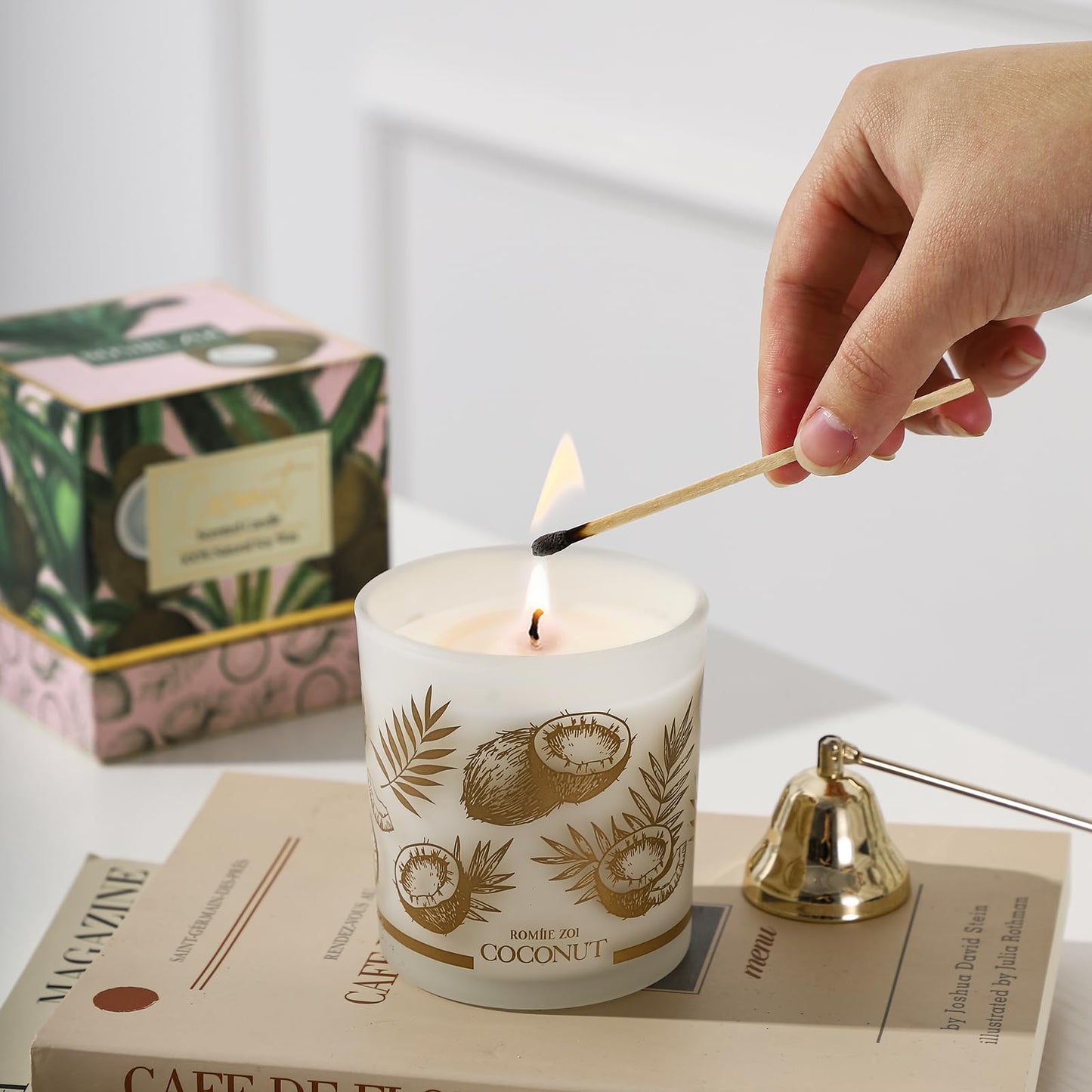 ROMIIE ZOI Scented Candle - Coconut - 6oz Aromatherapy Soy Wax Jar Candle for Home, Gifts for Women - 170g