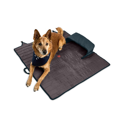Kelty Lowdown Couch - 3 Person Capacity Camping Chair, Extra Large and Sturdy Bench for Campsites, Soccer Games, and Backyard Parties (Dark Shadow/Midnight Navy)