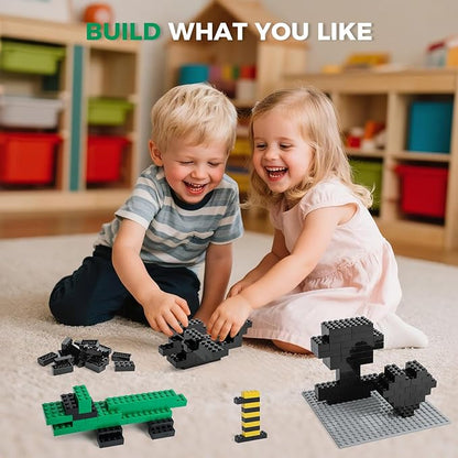 500 Piece Classic Building Bricks and 1 Gray Baseplate 2x4 Bricks Bulk Creative Building Toys Blocks Bulk for Kids Ages 6+ Black(Small Bricks 1.25x0.62x0.47 in)