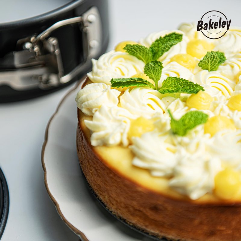 Bakeley Springform Pan 6.5" Nonstick Cheesecake Pan with Removable Bottom Round Baking Cake Pie Mold for Oven 6.5" x 6.5" Black
