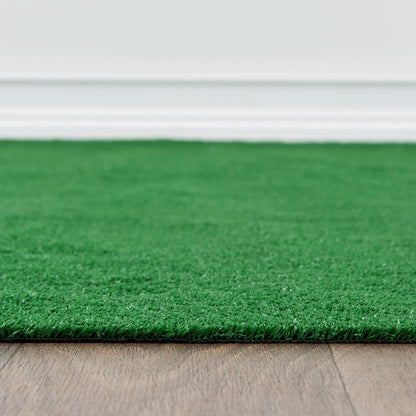 Rugshop Artificial Grass Indoor Outdoor Area Rug, Lightweight Synthetic Turf with Rubber Backing, Easy to Clean Polypropylene Lawn Mat for Patio, Balcony, Deck, 7'10" x 10' Green