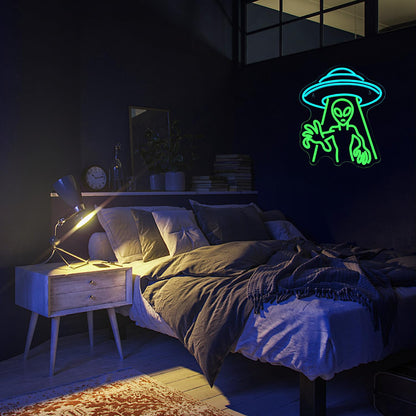 LUCUNSTAR UFO Neon Sign For Room,Alien Spaceship Dimmable LED Neon Light, Space Neon Signs for Wall Decor, Blue UFO Neon Light up Sign for Bedroom Game Room Wall Decor,Ufo Lovers