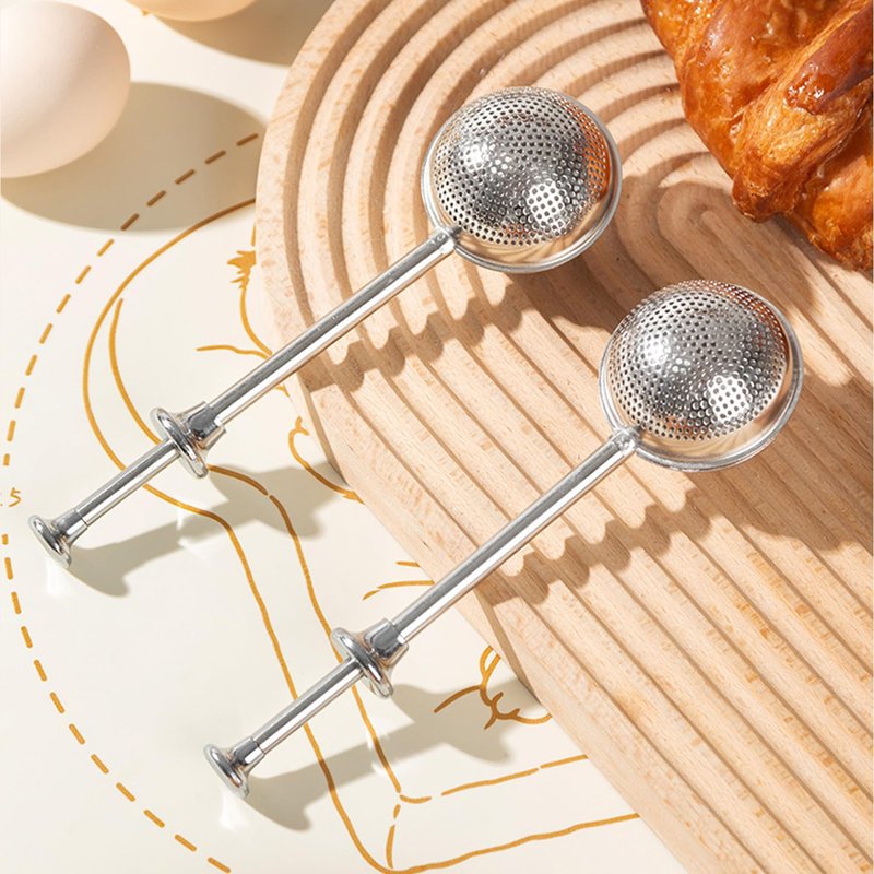 Powdered Sugar Shaker Duster Mini Sifter Flour Duster For Bread Baking With 18/8 304 Stainless Steel Spring Operated Handle For Sugar Flour And Spices