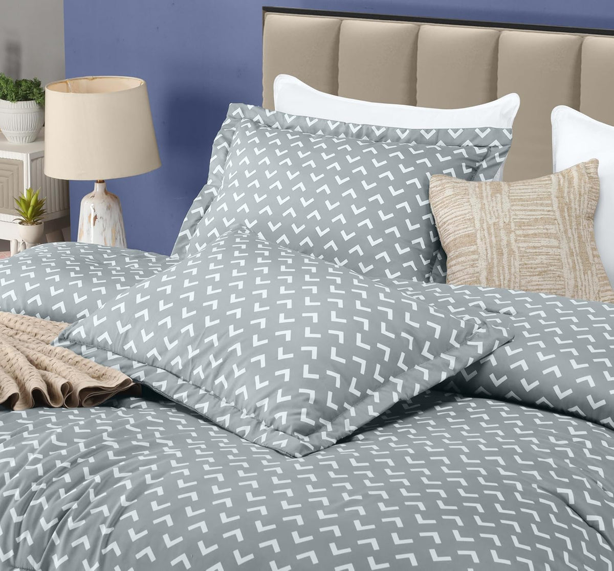 Utopia Bedding Queen Comforter Set - 3 Piece Arrow White Design | Soft Down Alternative Bedding (88x88 in)