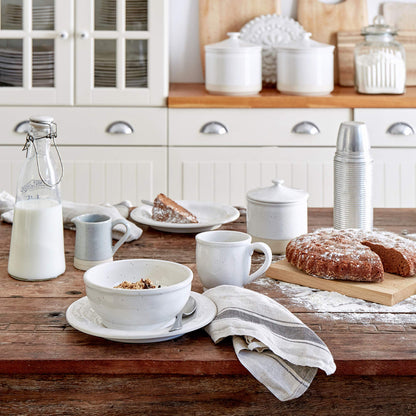 Casafina Ceramic Stoneware 94 oz. Canister - Fattoria Collection, White | Microwave & Dishwasher Safe Dinnerware | Food Safe Glazing | Restaurant Quality Serveware