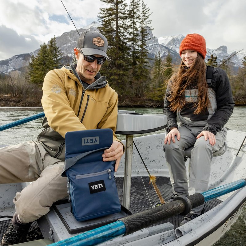 YETI Daytrip 6L Insulated Soft Cooler Lunch Bag, Charcoal