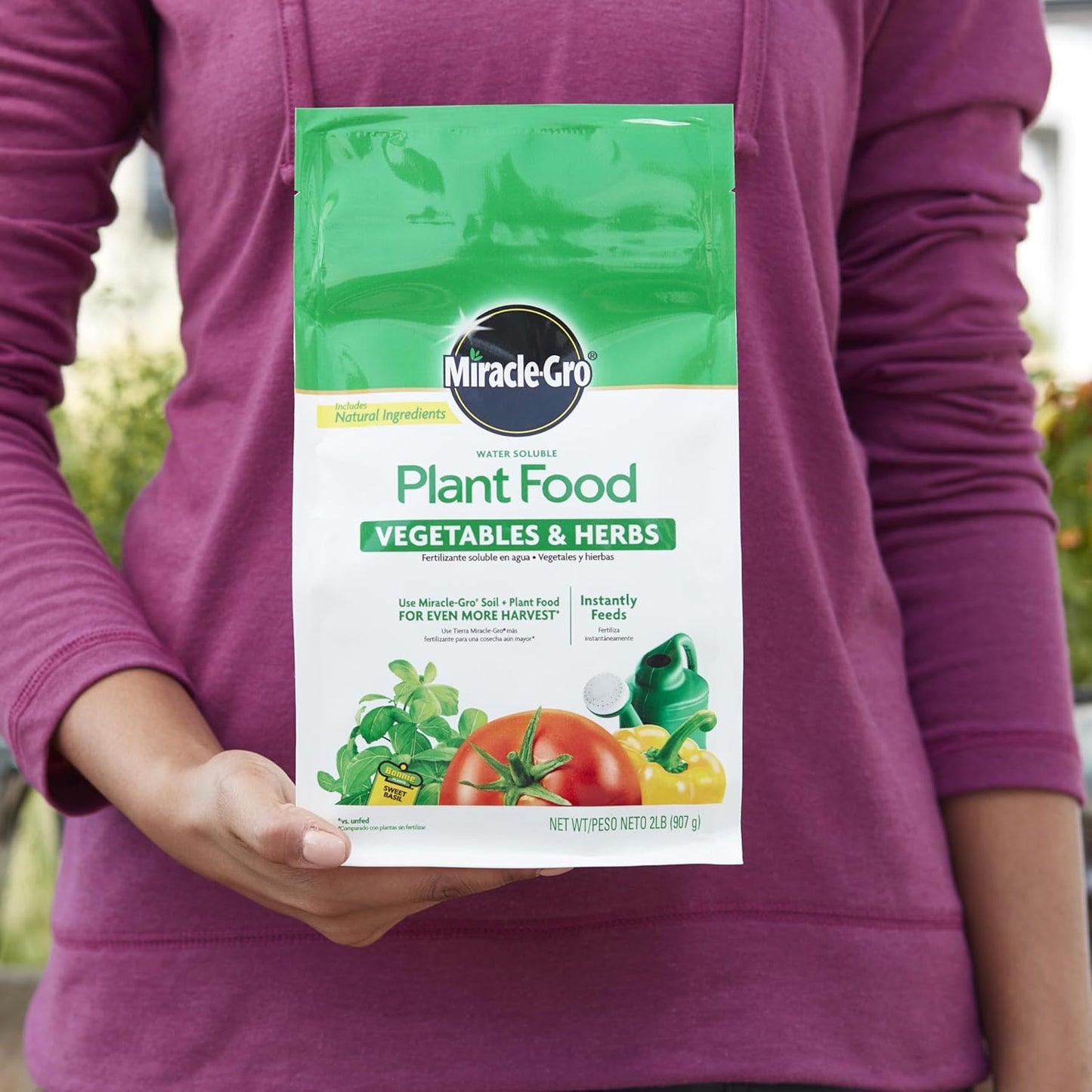 Miracle-Gro Water-Soluble Plant Food - Boost Vegetable & Herb Growth - 2 lbs for Abundant Harvest