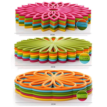 ME.FAN Silicone Trivet Mat - Kitchen Hot Pads for Pots & Dish - Insulated Teapot Trivet - Flexible, Durable, Non-Slip Large Coasters 3 Set Yellow